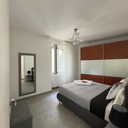 Apartment A Due Passi Dal - Con Terrazza